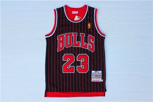 Maillot De Basket Chicago Bulls Michael Jordan 23 Or Standard Three Layer Embroidered Inner et Outer Double Layer Mesh Fabric Engrener Noir Stripe